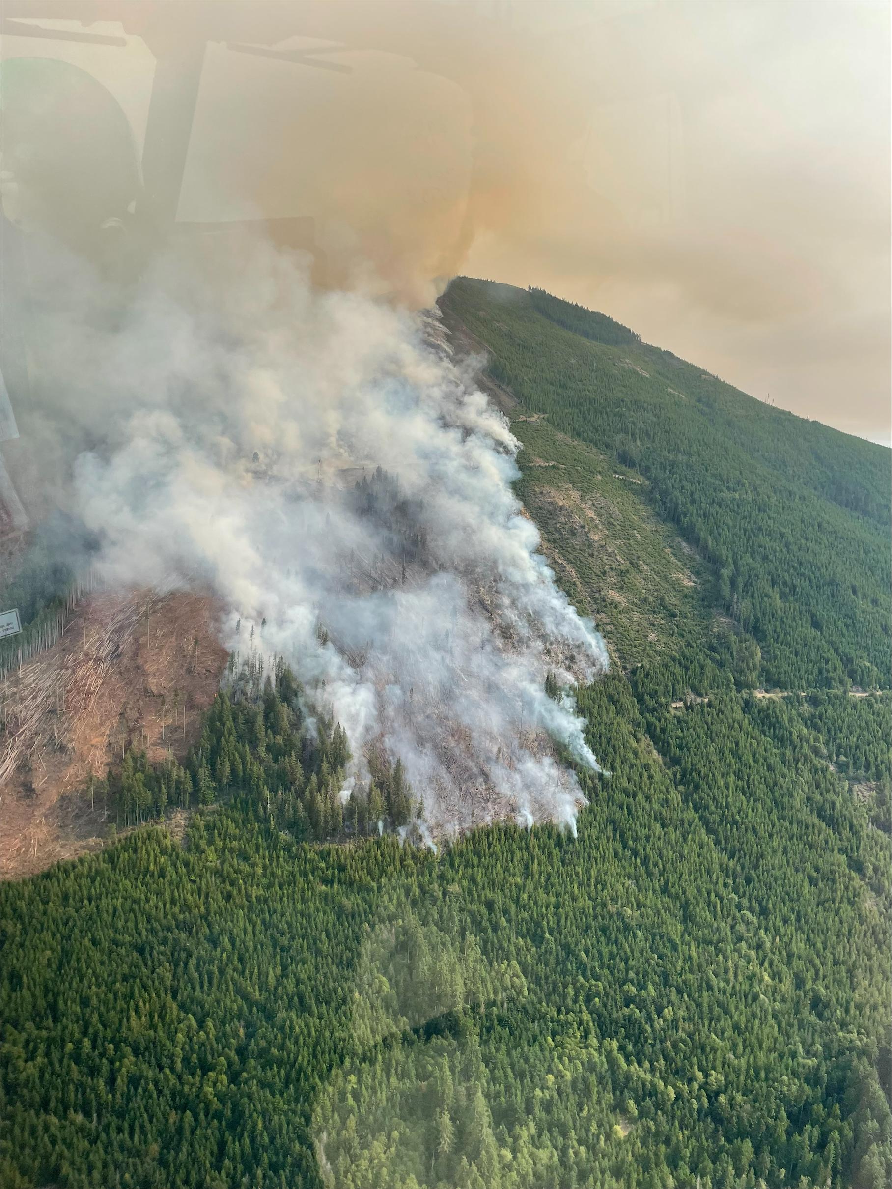Waolc 2620 Road Fire Incident Photographs InciWeb